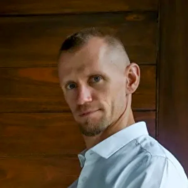 Сергей, Руководитель и основатель